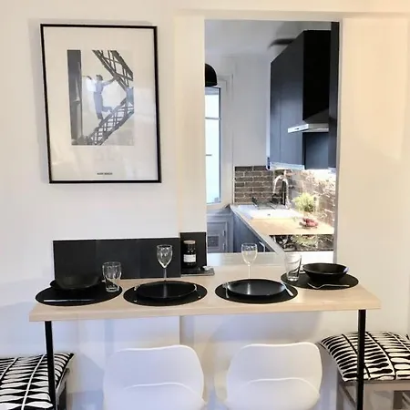 Chic 1br Near Paris&the Bois De Vincennes In Saint-mandé Welkeys